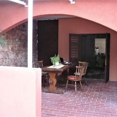 Apartment Maya Stari Grad  Exterior foto